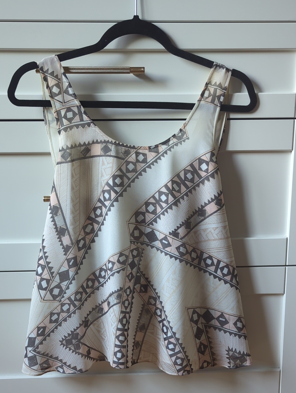 Club Monaco Cream, Taupe And Pink Printed Sleeveless Top XS